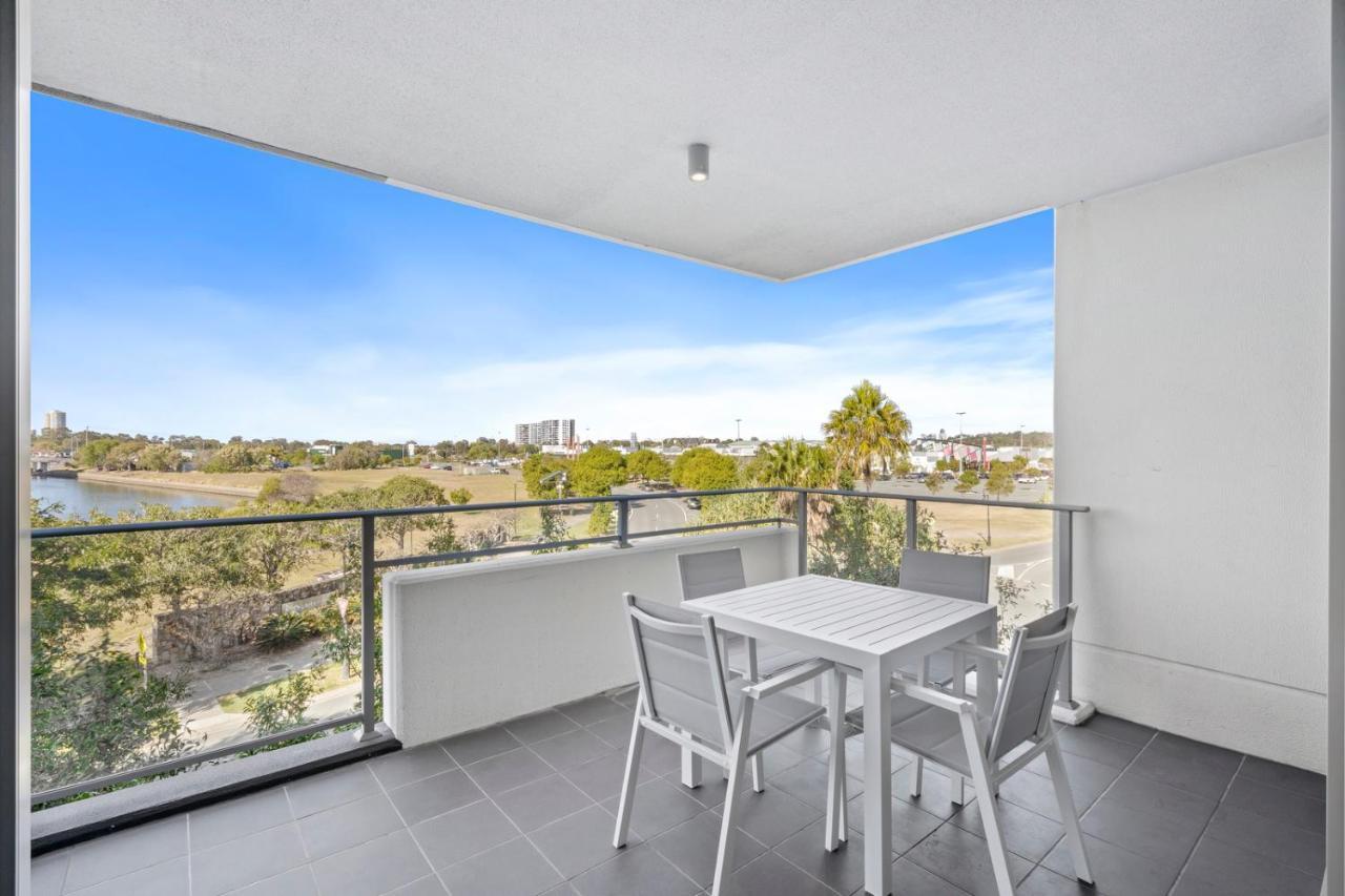 Harbour Quays Apartments Gold Coast Bagian luar foto