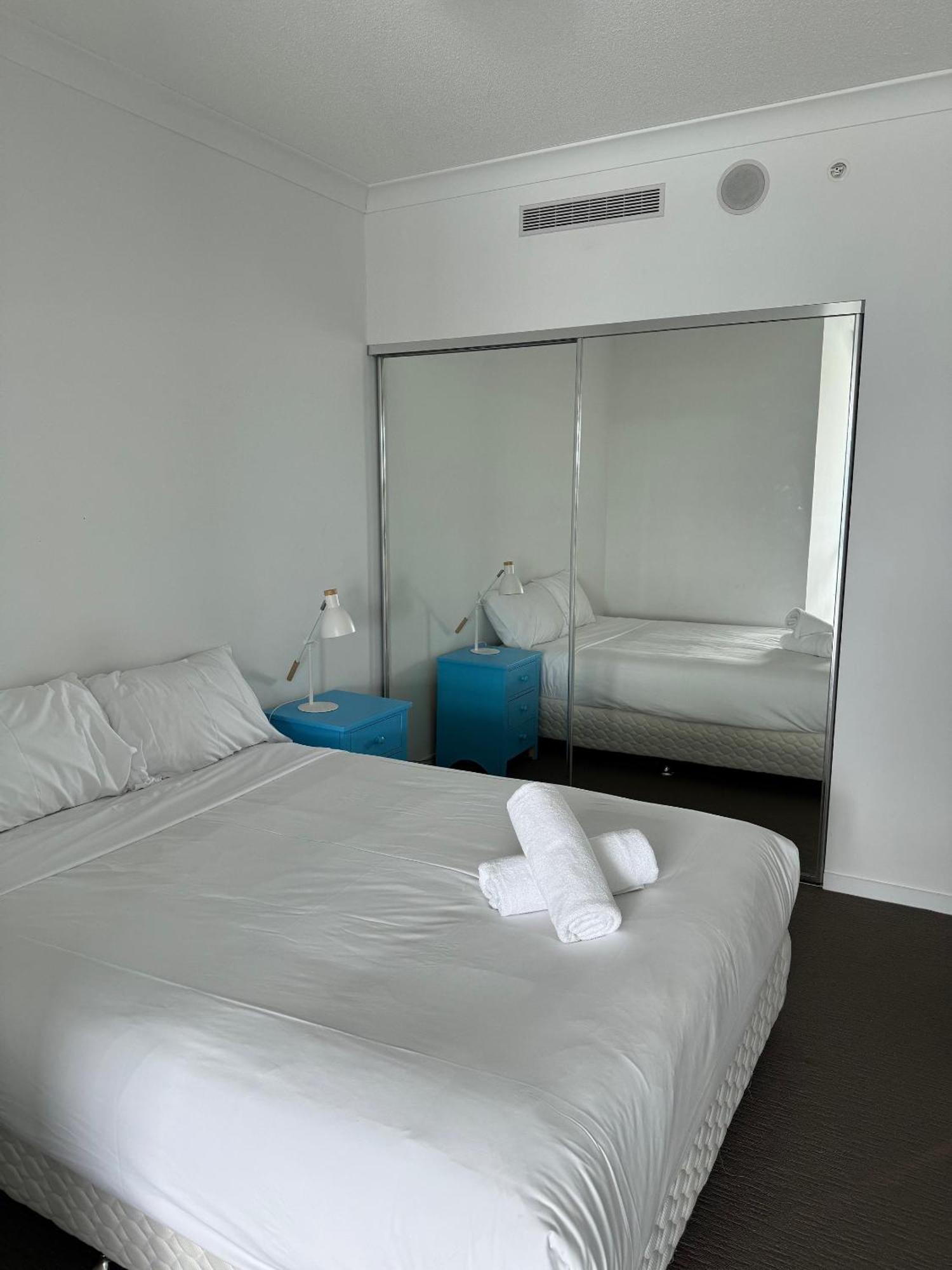 Harbour Quays Apartments Gold Coast Bagian luar foto